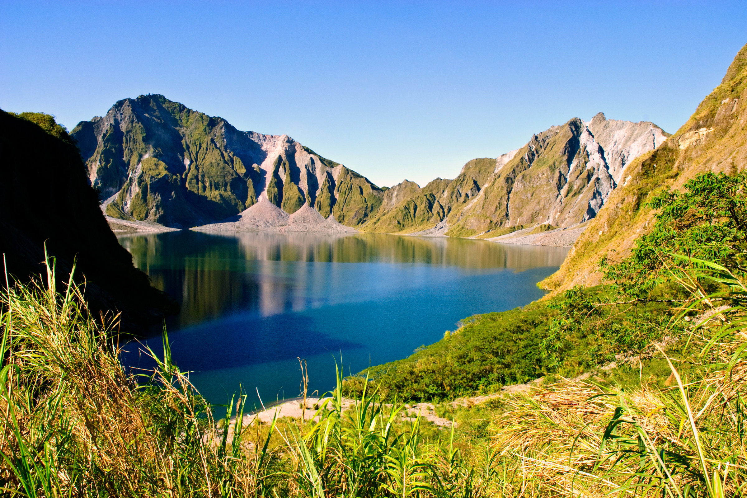 mountain pinatubo (3).webp